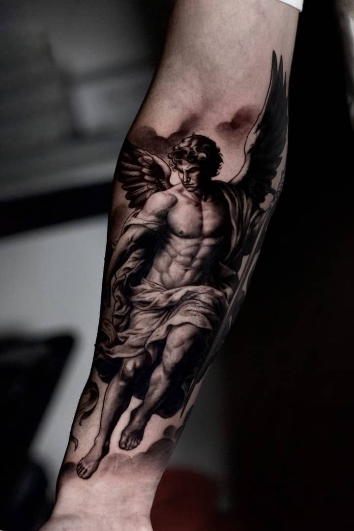 Tatuaż REALISM — REALISM, Warszawa